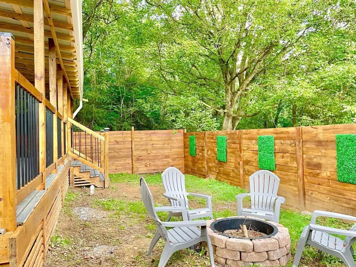 New Tiny Cabin Hot Tub Firepit Fenced Yard Sevierville Zewnętrze zdjęcie